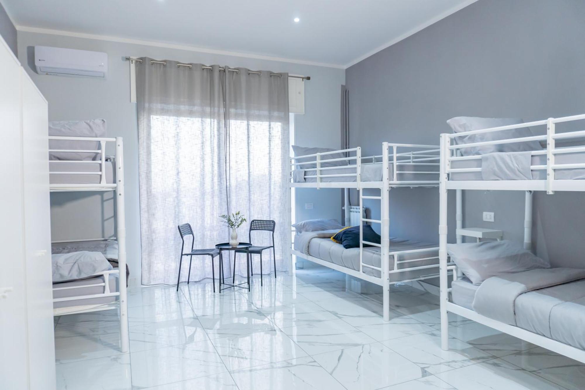 Hostel Partenope Naples Exterior photo